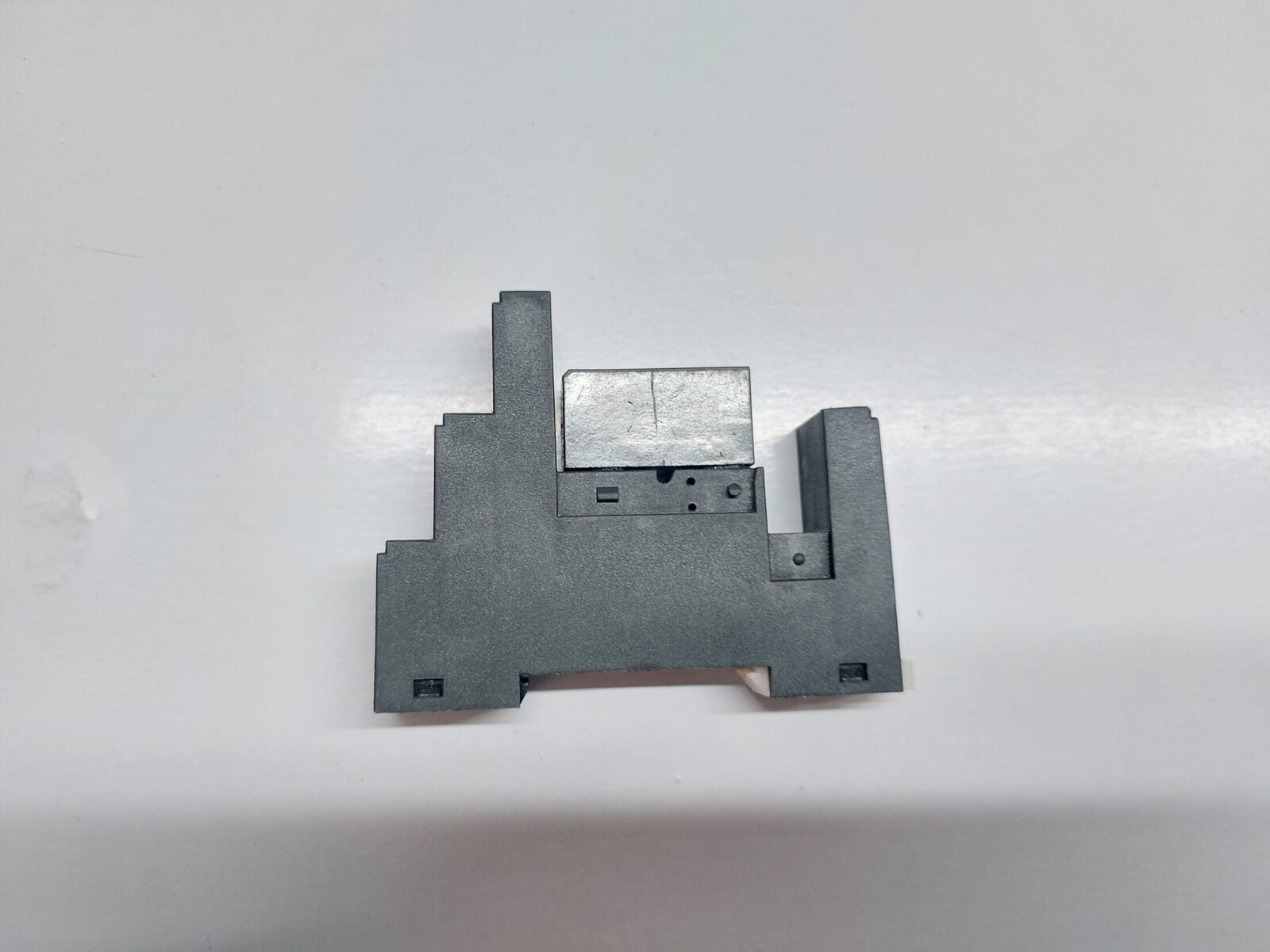 PLA PMC-1C RELAY SOCKET (4)