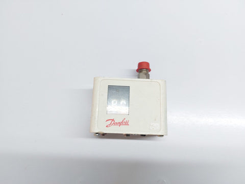 DANFOSS KPI 38 PRESSURE SWITCH (1)
