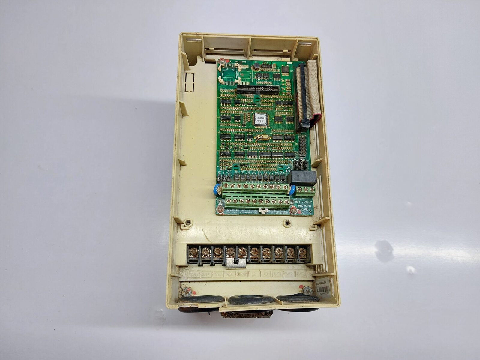 CROMPTON VSU48-006-20CNB EMOTRON VS AC-DRIVE (1)