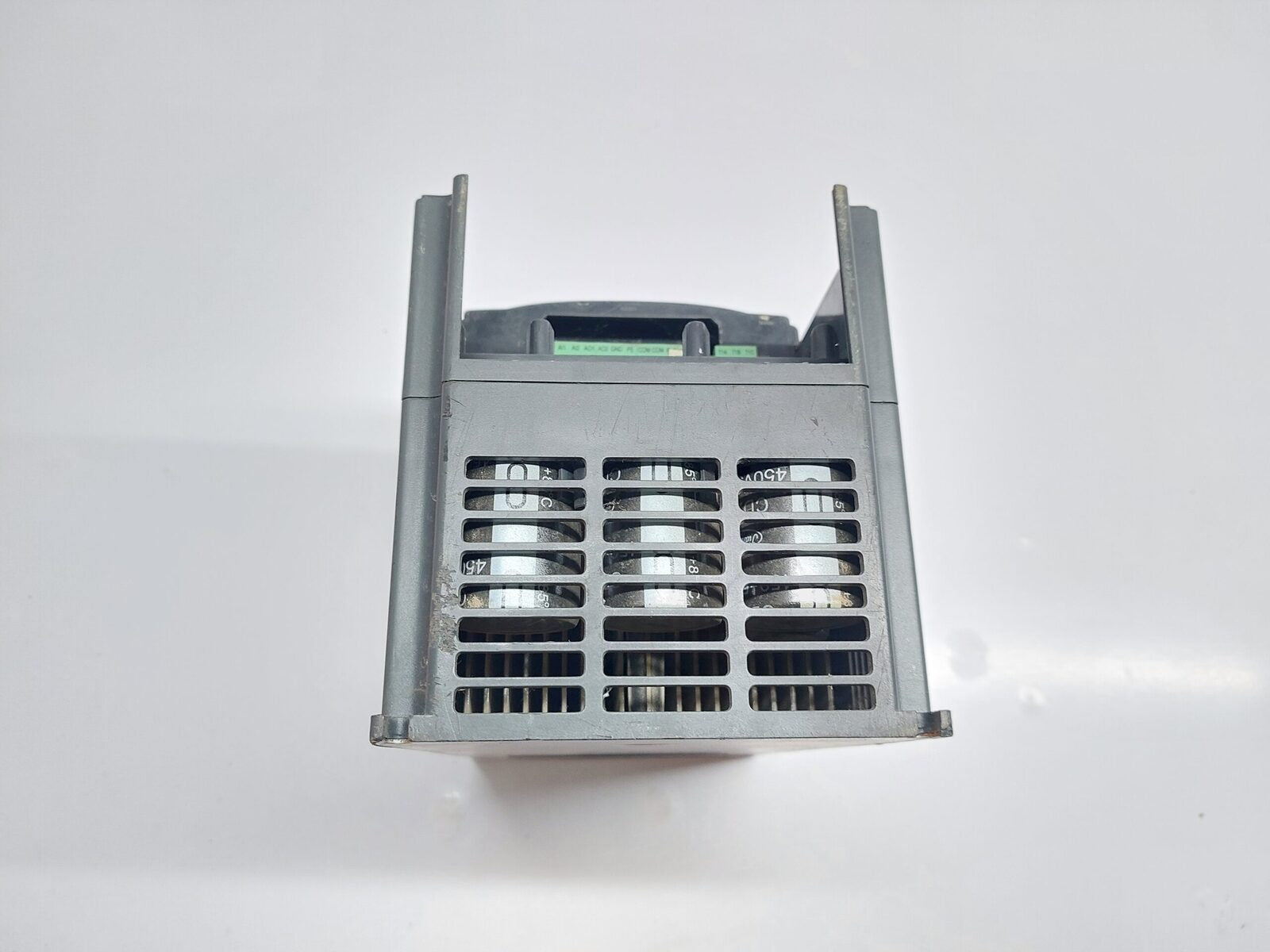 MICNO KE300A-04-2R2G-S2 DRIVE (6)