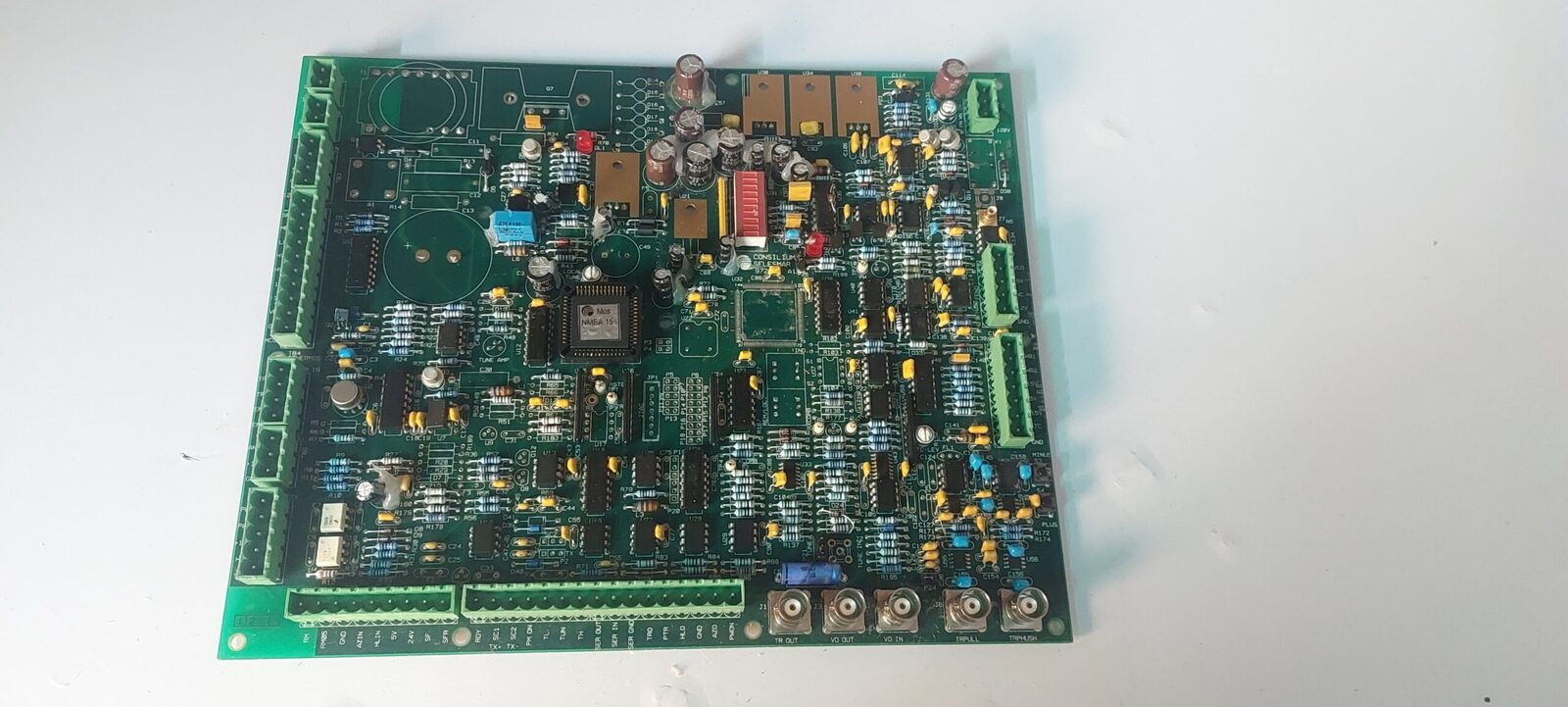 CONSILIUM SELESMAR 972984 P1 MARINE BOARD (2)