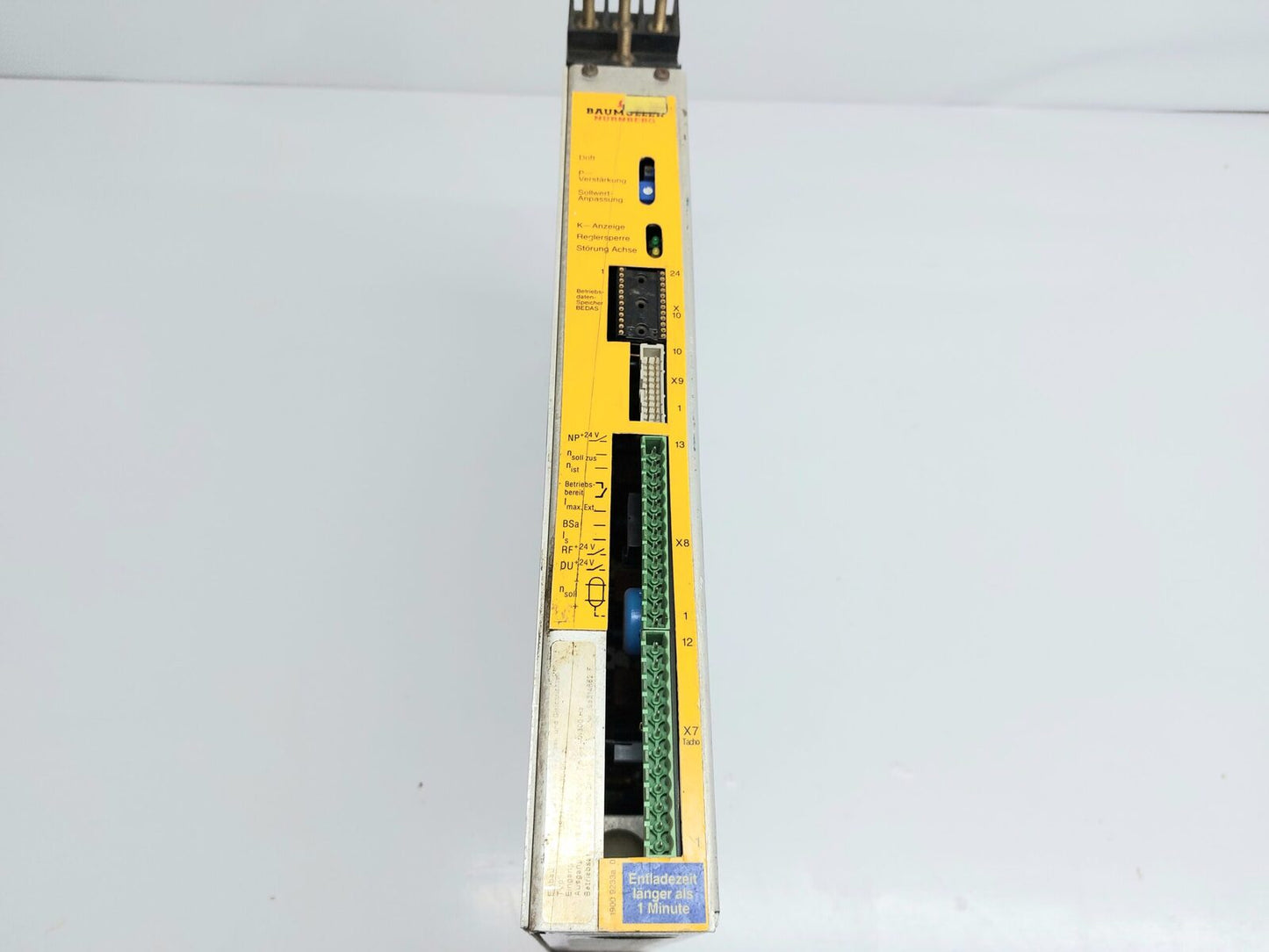 BAUMULLER BUS21-7.515-30-00 MOTOR SERVO DRIVE CONTROLLER (2)