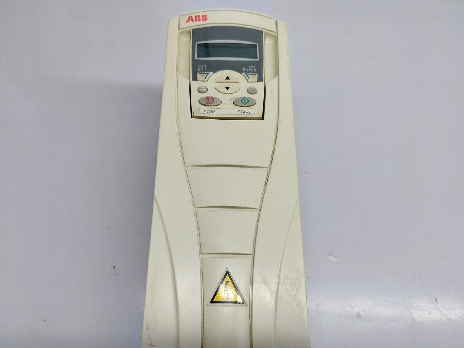 ABB ACS550-01-05A4-4 INVERTER DRIVE