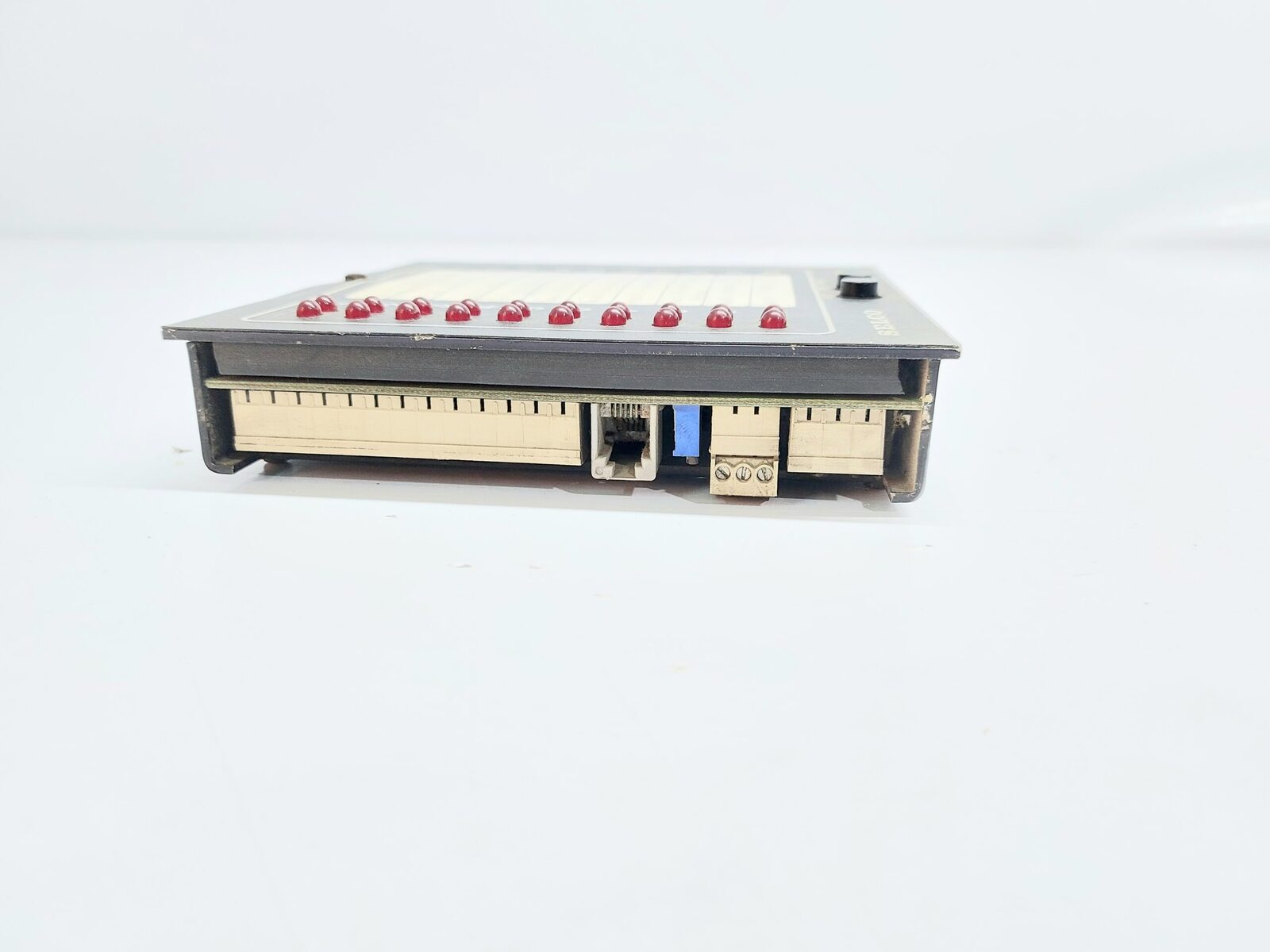 SELCO M1000-24-00C ALARM ANNUNCIATOR (6)
