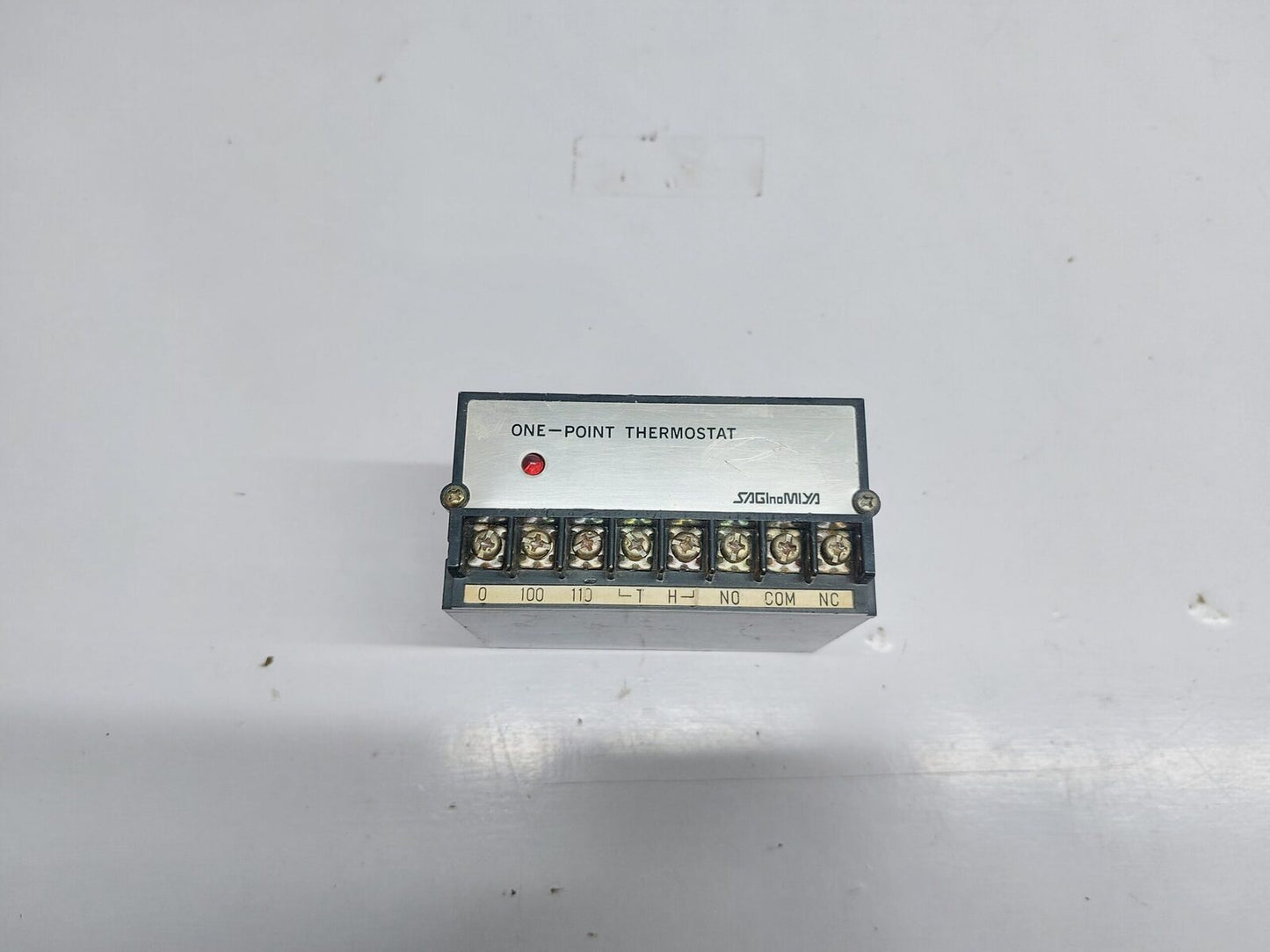 SAGINOMIYA LE-A9A0 ONE-POINT THERMOSTAT (2)