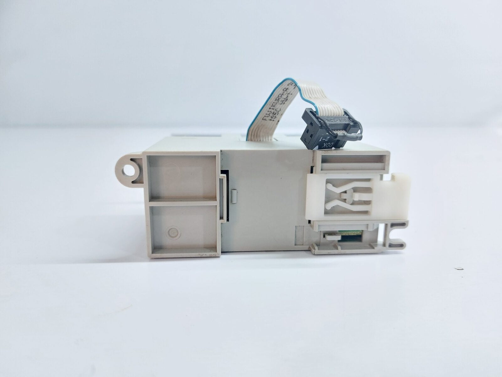 ALLEN-BRADLEY MICROLOGIX 1200 1762-OW8 8 PT. VACVDC RELAY OUTPUT UNIT SER.A REV.A SER.A REV (8)