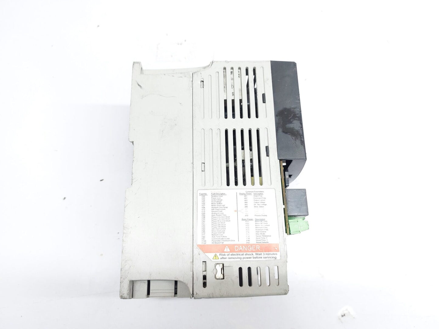 ALLEN BRADLEY POWERFLEX 22B-D4P0N104 AC DRIVE