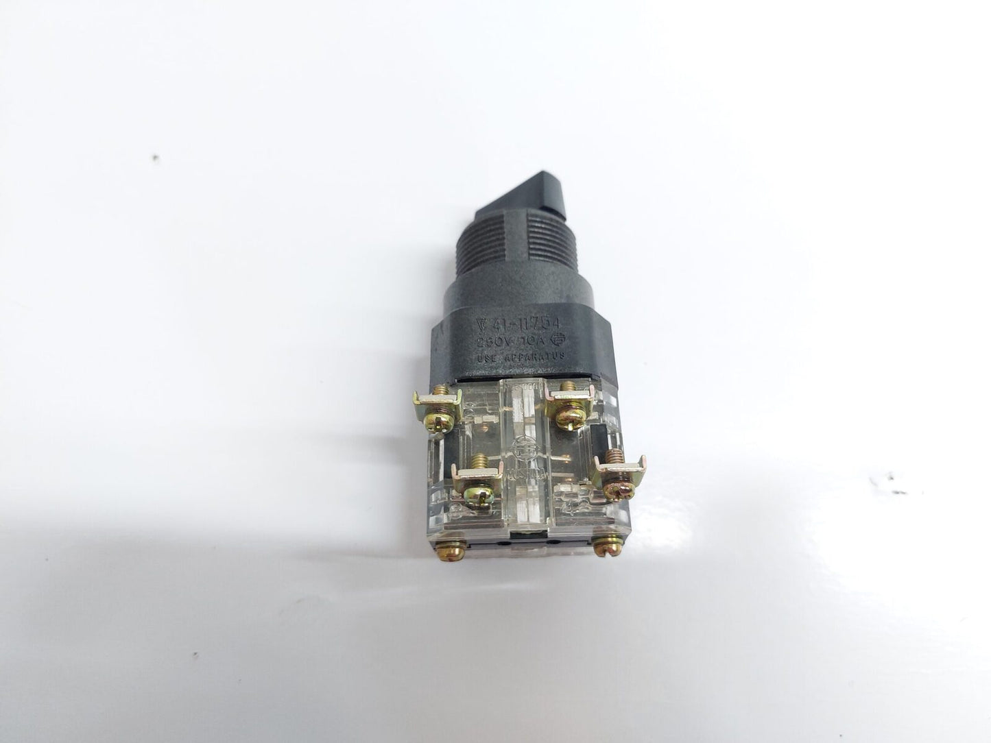 YOSHIDA YBN30-S1 SELECTOR SWITCH