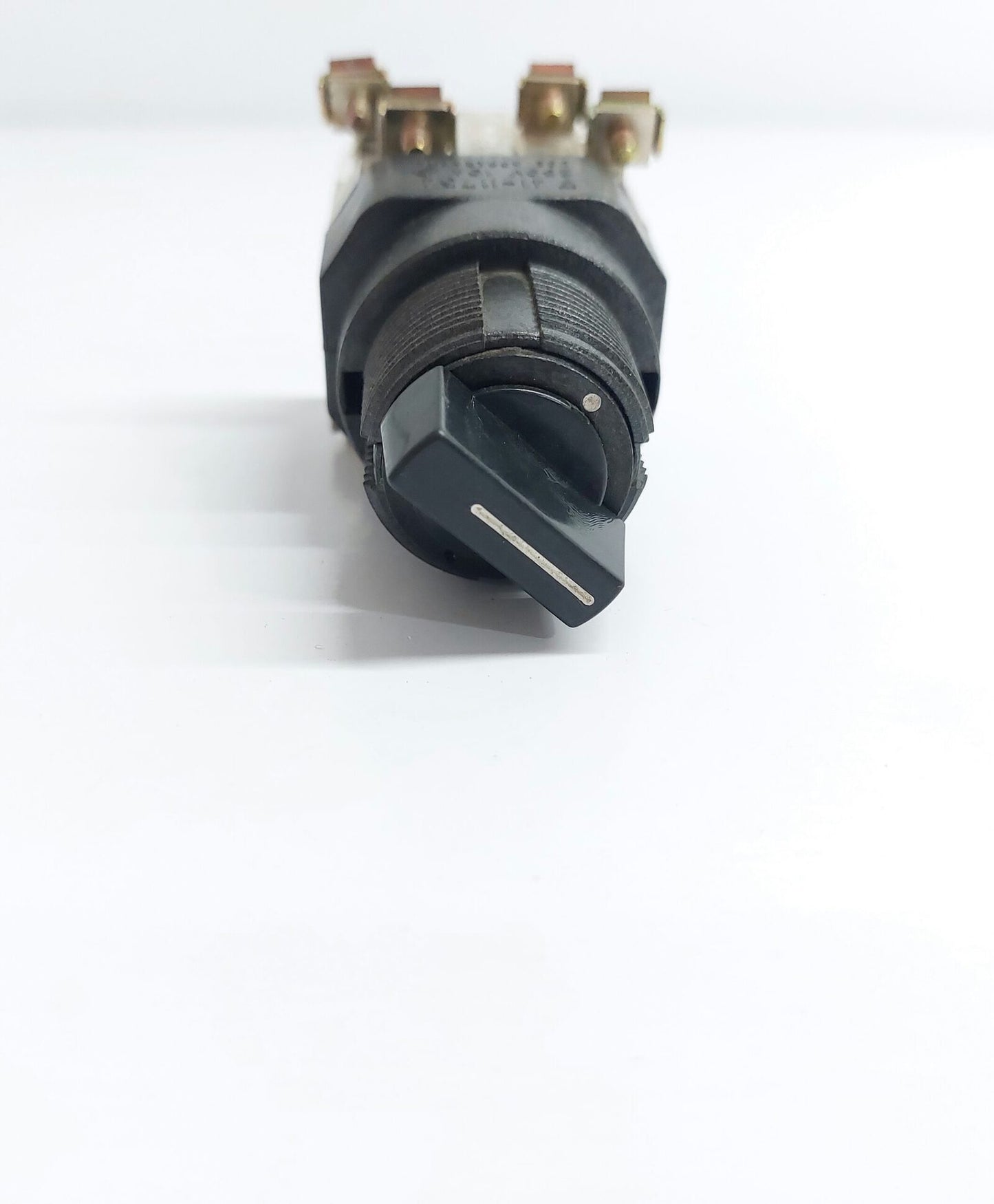 YOSHIDA YBN30-S1 SELECTOR SWITCH