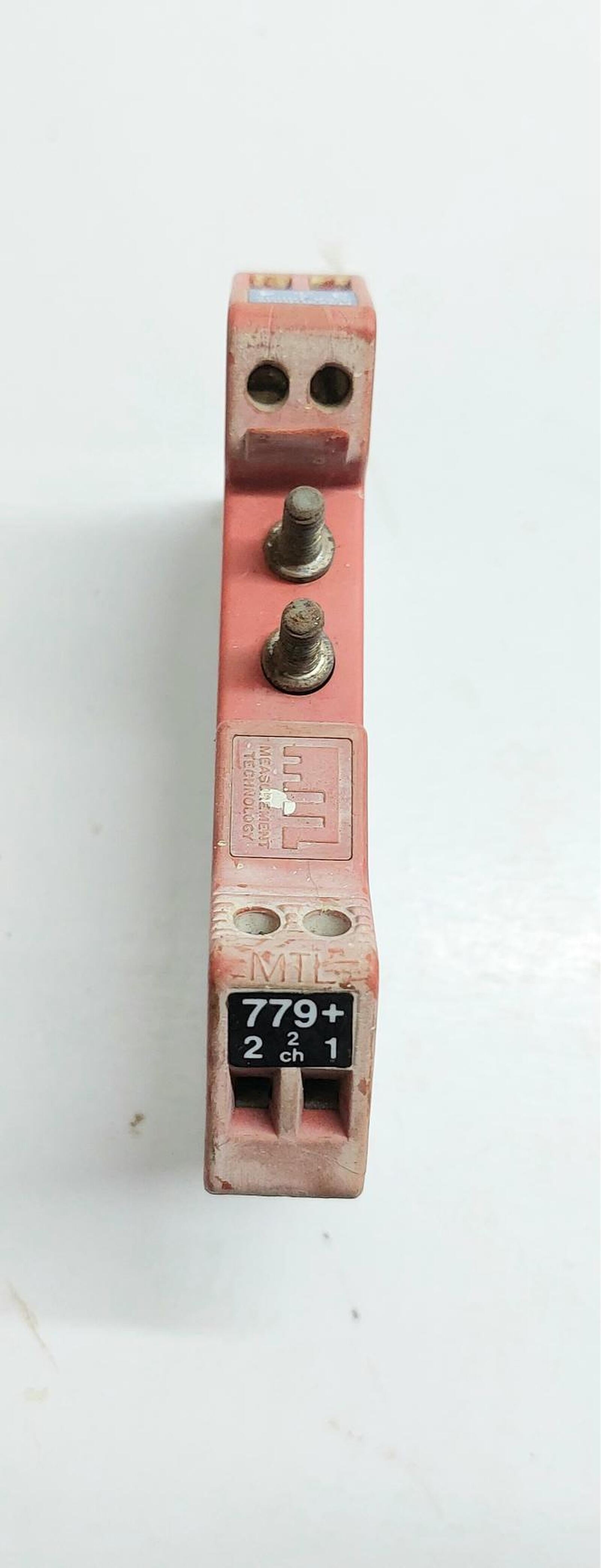 MTL 779+ SHUNT-DIODE SAFETY BARRIER