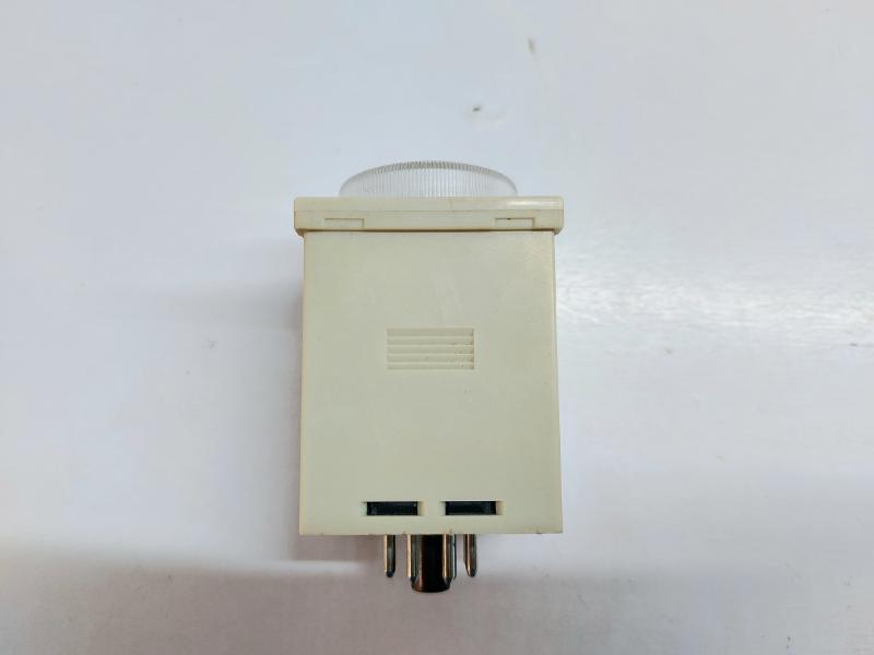 IDEC BX1D-S34A CABLE BREAKOUT MODULE