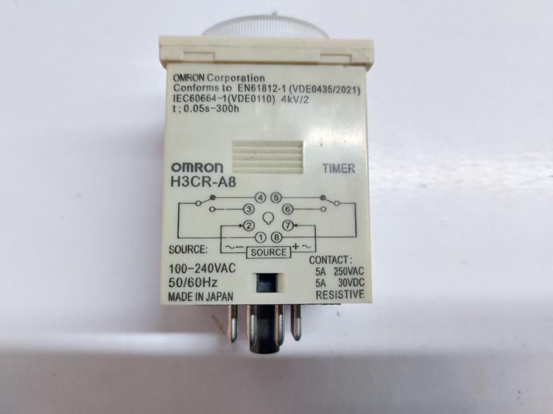 OMRON H3CR-A8 TIMER RELAY