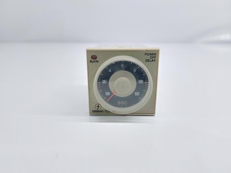 OMRON H3CR-H8L TIMER 0.05S TO 12 S