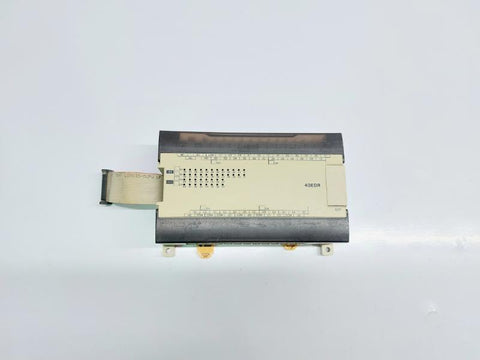 OMRON CPM1A-40EDR IN/OUT UNIT