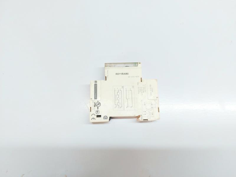 SCHNEIDER ELECTRIC RE11RAMU DELAY RELAY
