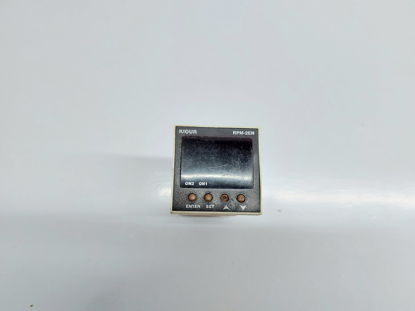 KIOUR RPM-2EN REVOLUTION COUNTER