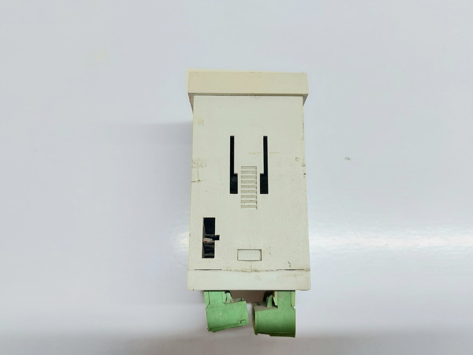 KIOUR RPM-2EN REVOLUTION COUNTER