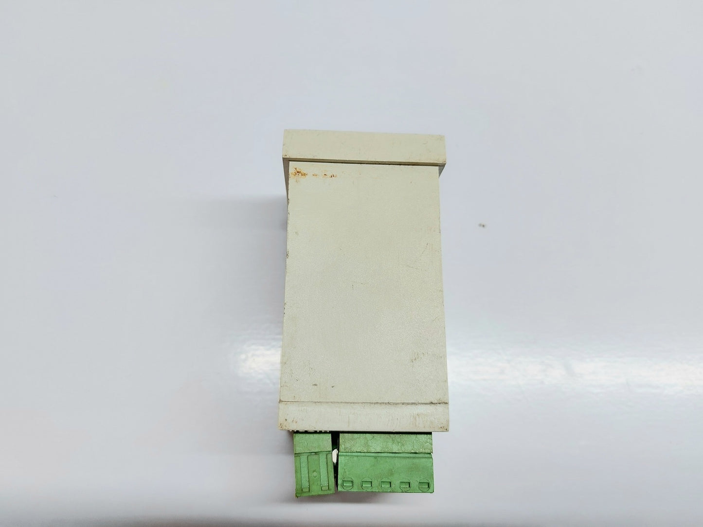 KIOUR RPM-2EN REVOLUTION COUNTER