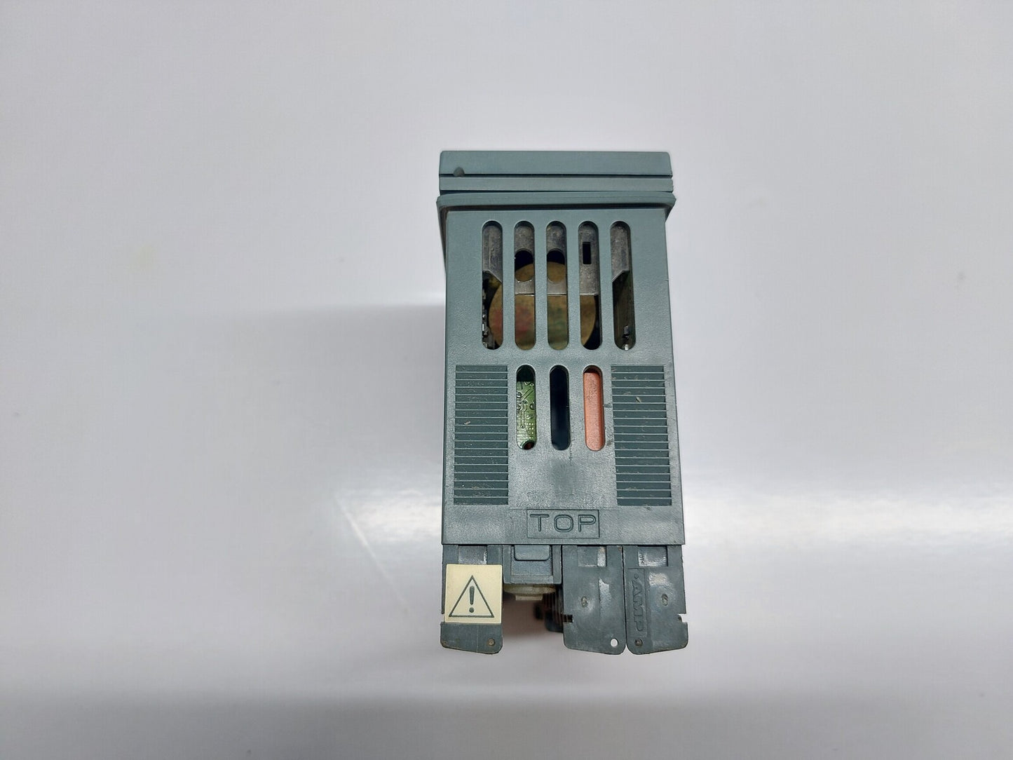 EUROTHERM INVENSYS 3208 TEMPERATURE PROCESS CONTROLLER