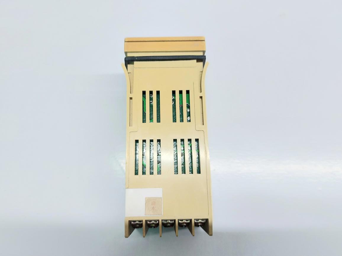 SHIMADEN SR1-8P-1W THERMOSTAT