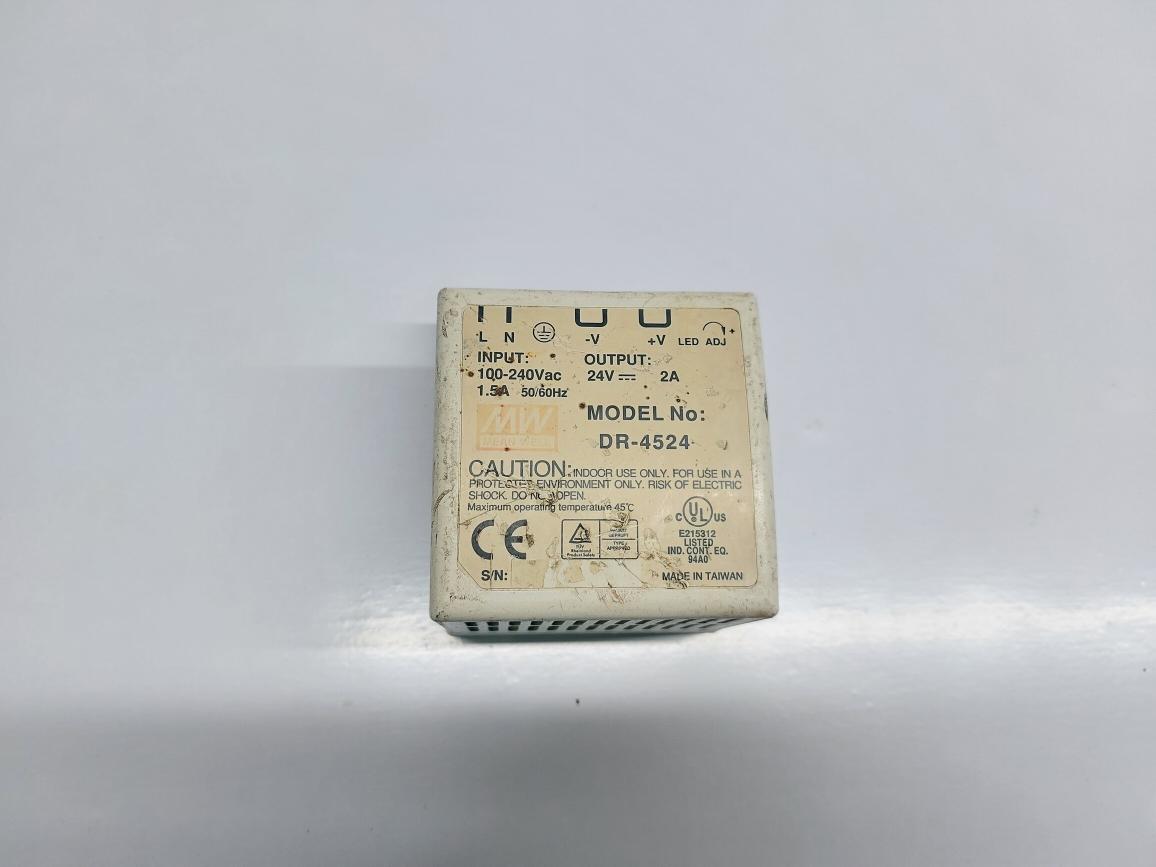 MEAN WELL DR-4524 POWER SUPPLY