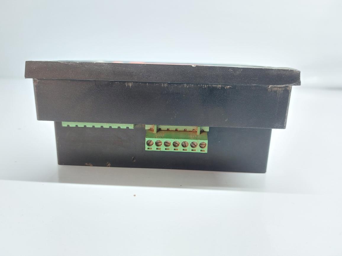 BCH ELECTRIC RG3-12T POWER FACTOR CONTROLLER