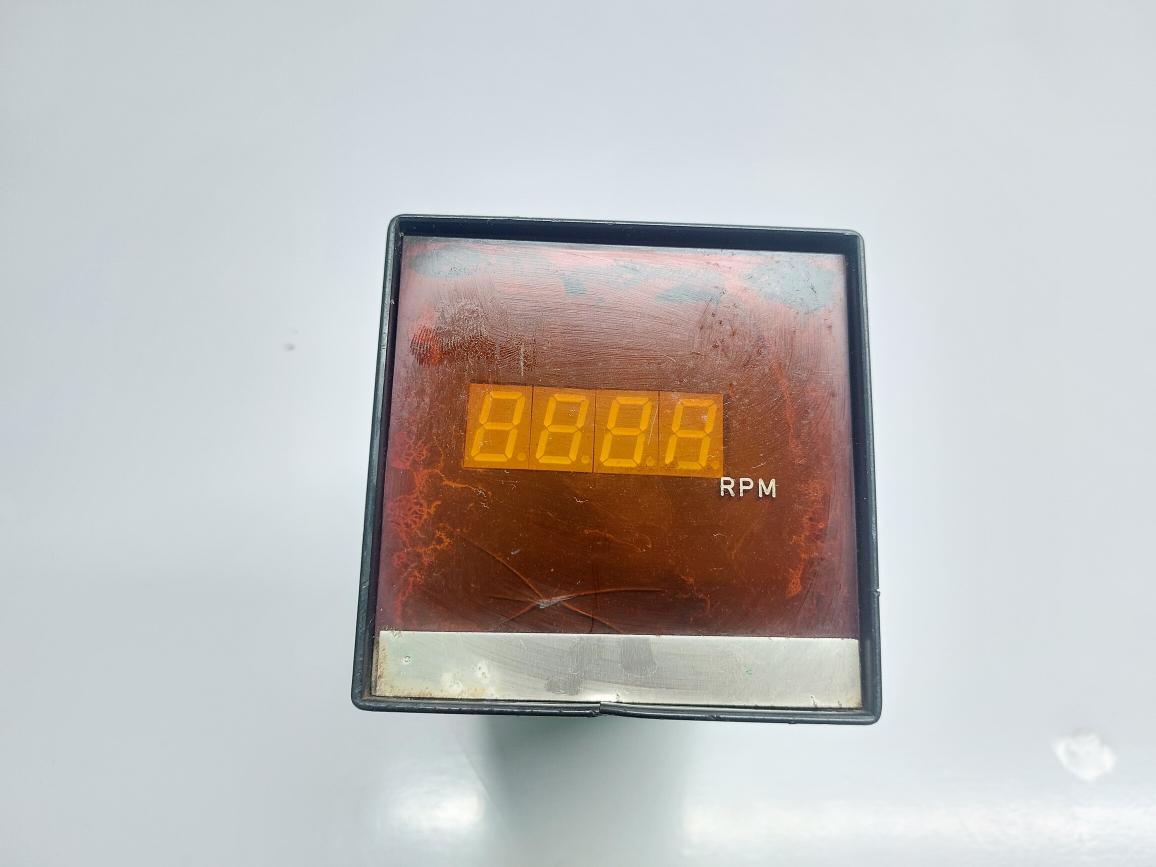 BEACON LD-5004 PANEL METER