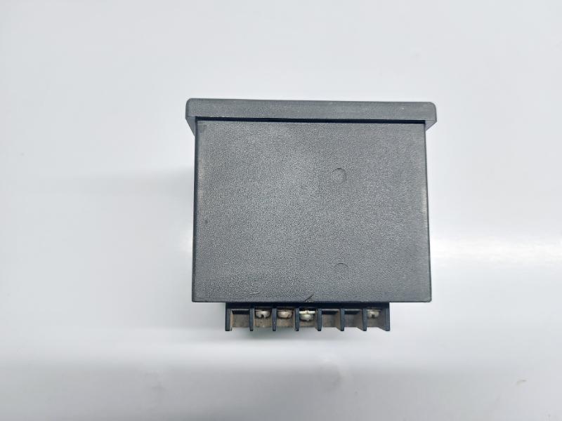 SCHNEIDER ELECTRIC CONZERV DM1210 SINGLE PHASE DIGITAL VOLTMETER