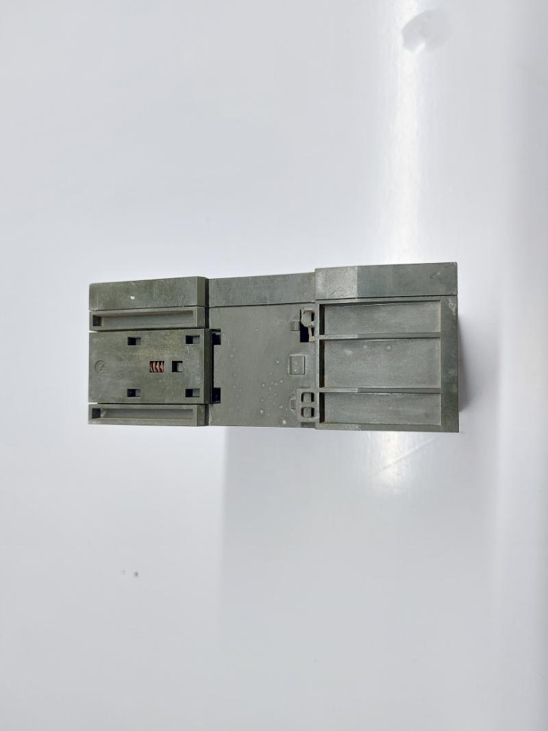 GEA 6EP1 333-2AA01-0AA0 6EP1 333-2AA01-0AA0 POWER SUPPLY 00205-1407-020