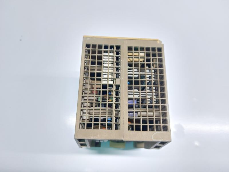 SIEMENS SIMATIC S5-100U 6ES5 100-8MA02 CPU