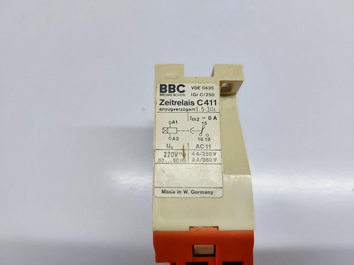 BBC ZEITRELAIS C411 TIMING RELAY 1.5-30S
