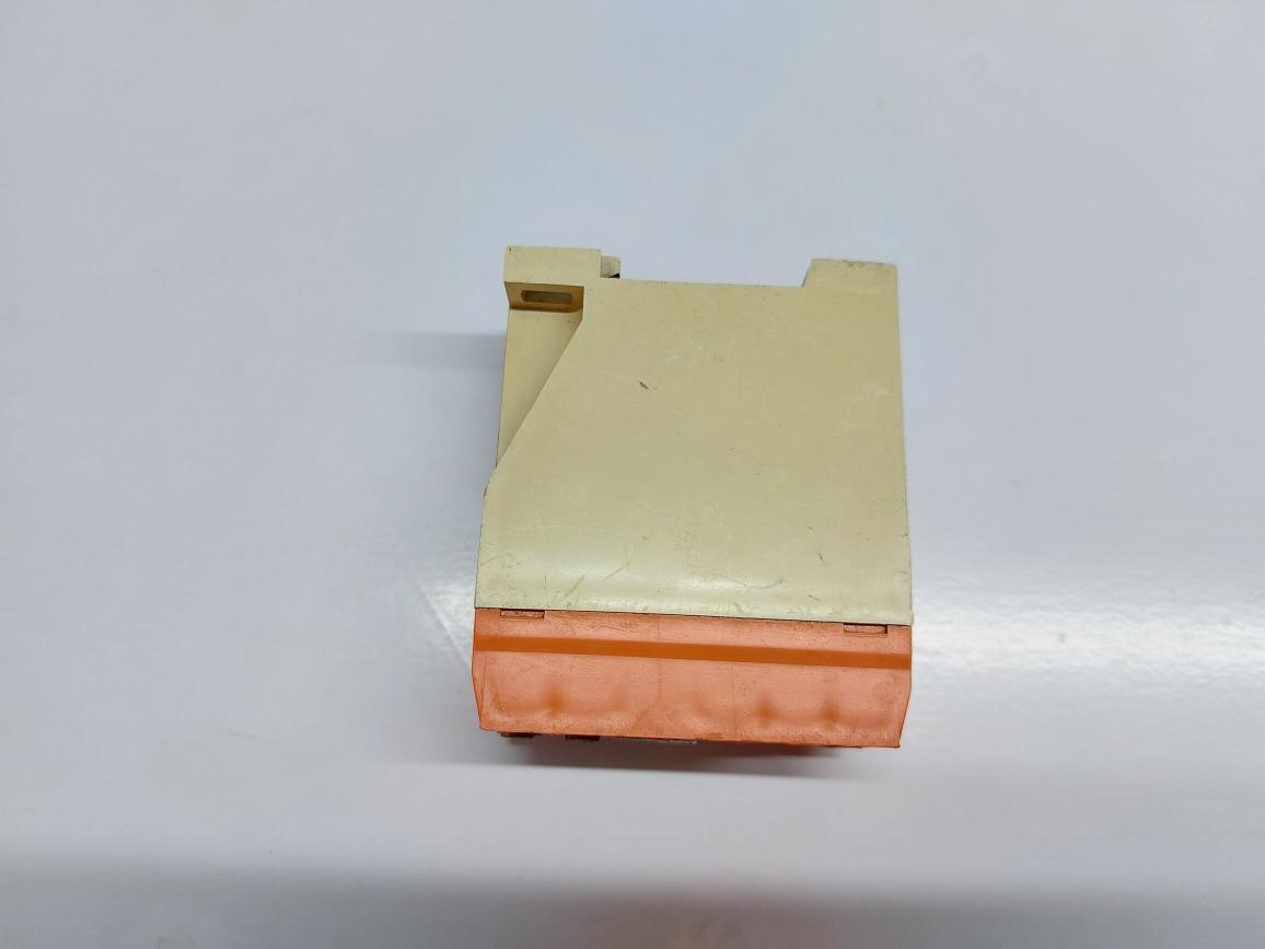 BBC ZEITRELAIS C412 1.5-30SEC TIMING RELAY