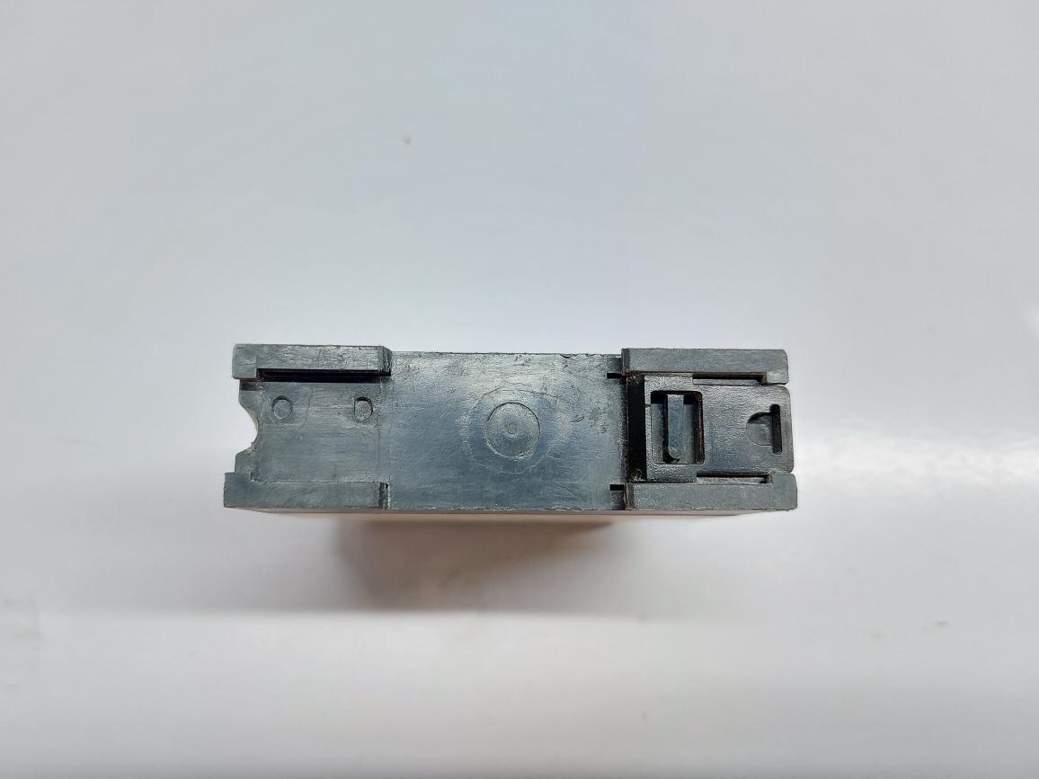 TELEMECANIQUE RM4LA32F LIQUID LEVEL CONTROL RELAY