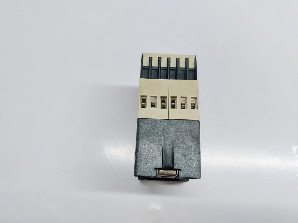 SCHIELE SRN MECOTRON 2.450.110.01 CURRENT MONITORING RELAY