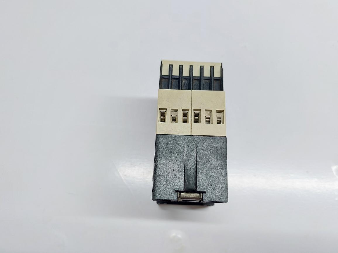 SCHIELE SRN MECOTRON 2.450.110.01 CURRENT MONITORING RELAY
