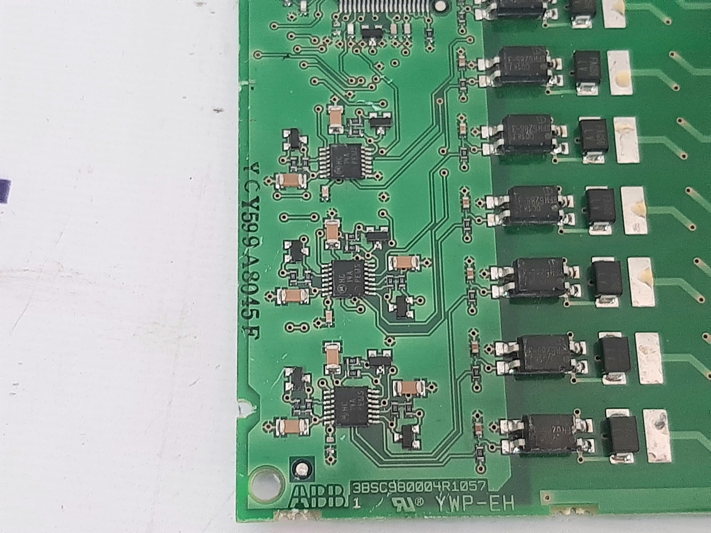 ABB 3BSE036374R1 PR: B PCB CARD DI825-1