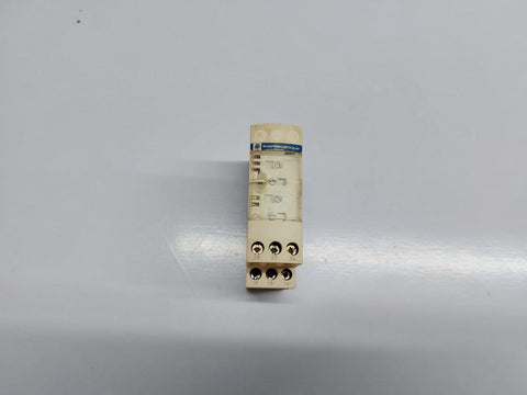 TELEMECANIQUE RM4TR32 CONTROL RELAY