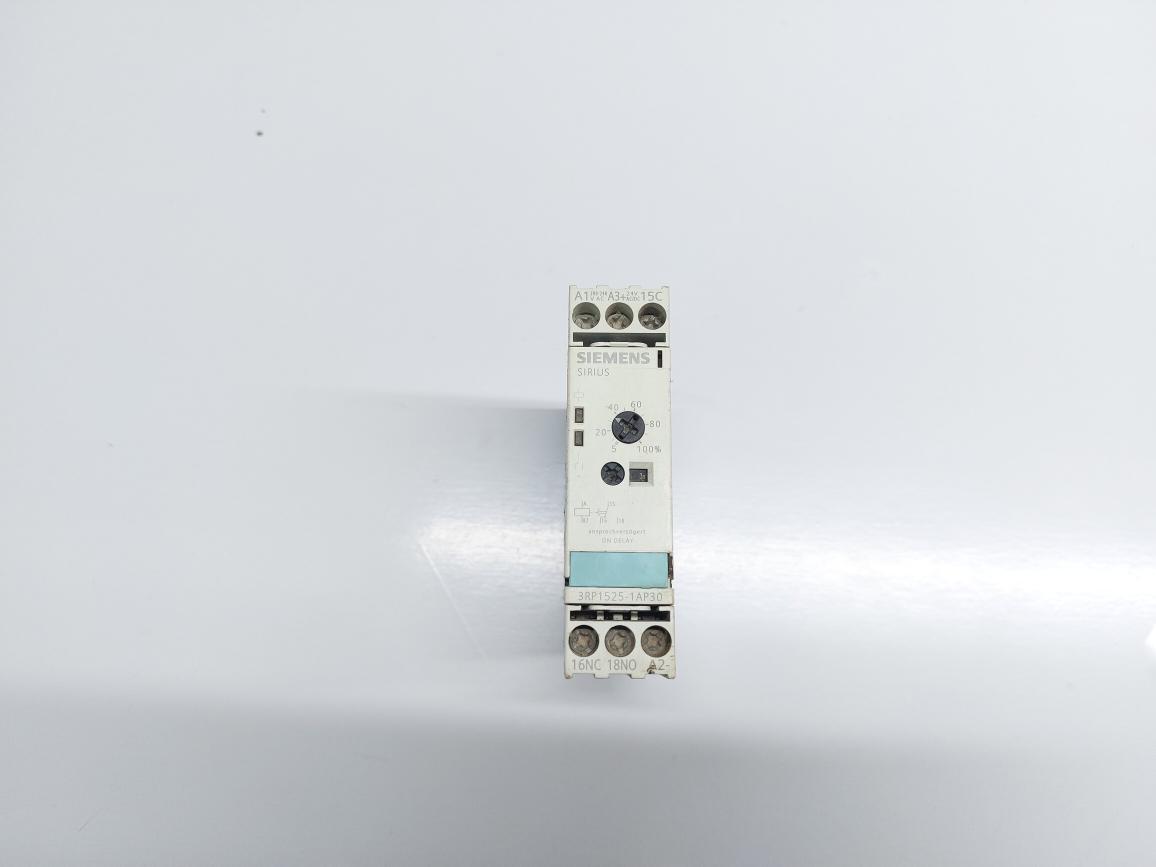 SIEMENS SIRIUS 3RP1525-1AP30 TIMING RELAY
