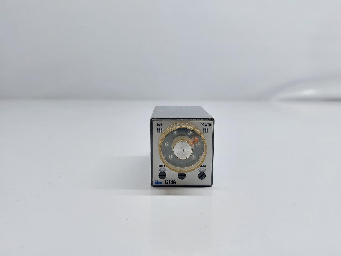 IDEC GT3A-3 AF20 ELECTRONIC TIMER