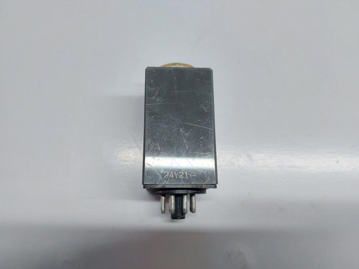 IDEC GT3A-3 AF20 ELECTRONIC TIMER