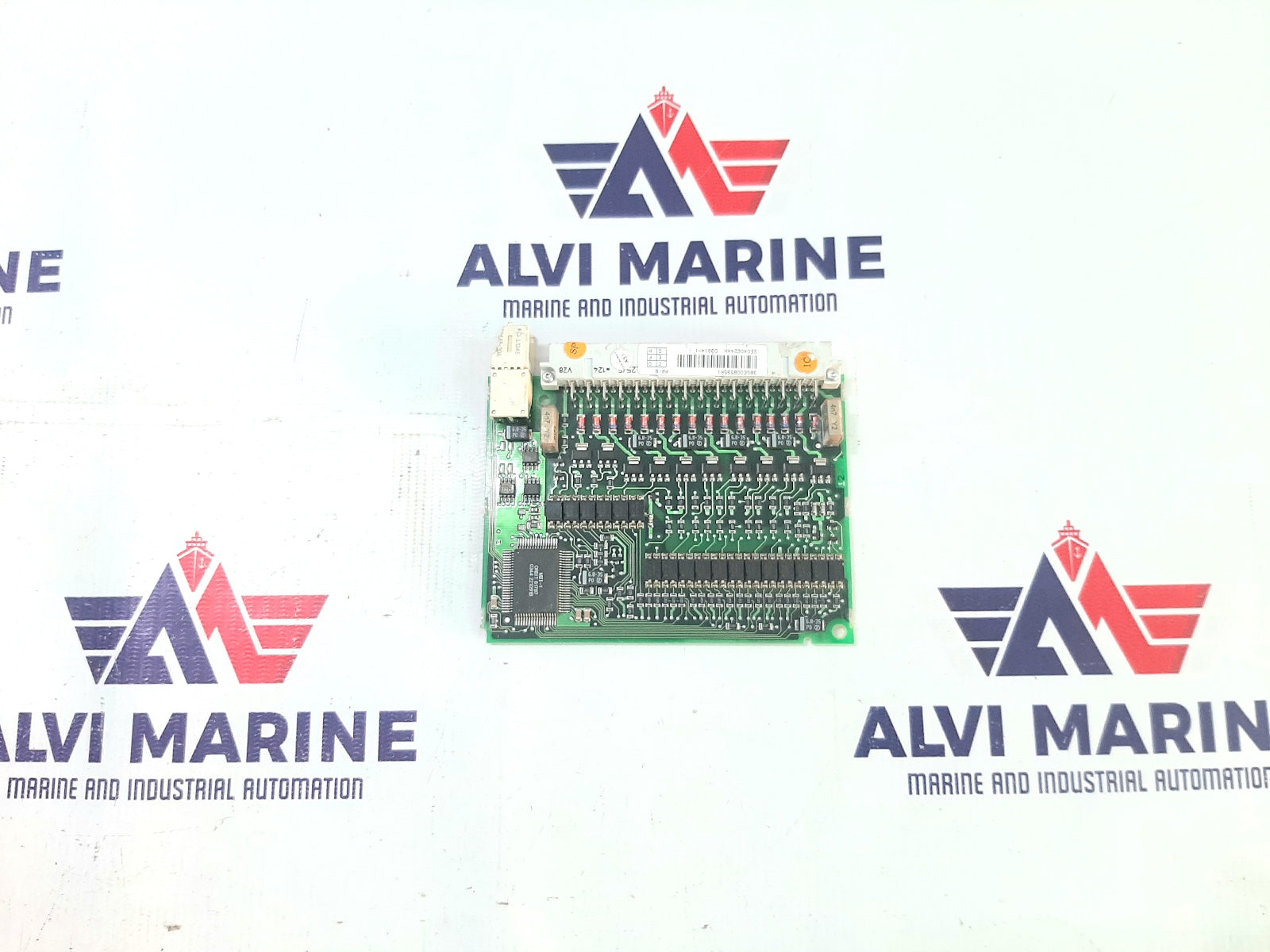ABB 3BSE008595R1 PR B OUTPUT MODULE CARD DO814-1 (1)