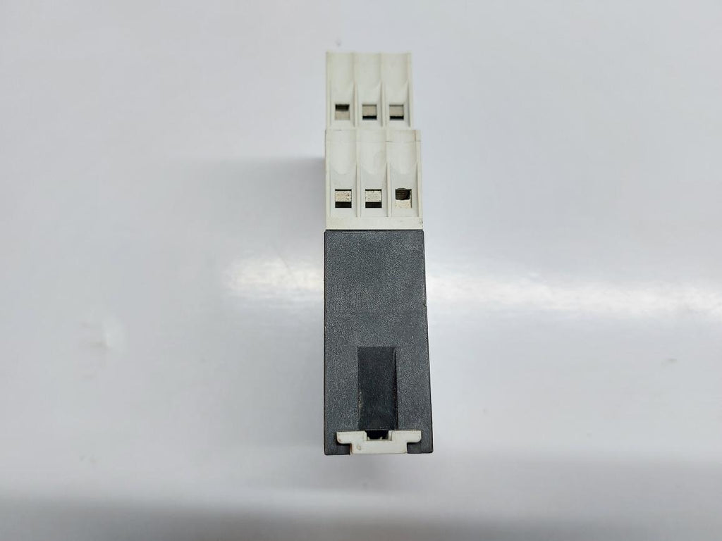 MOELLER EMT6 THERMISTOR MOTOR OVERLOAD PROTECTION RELAY