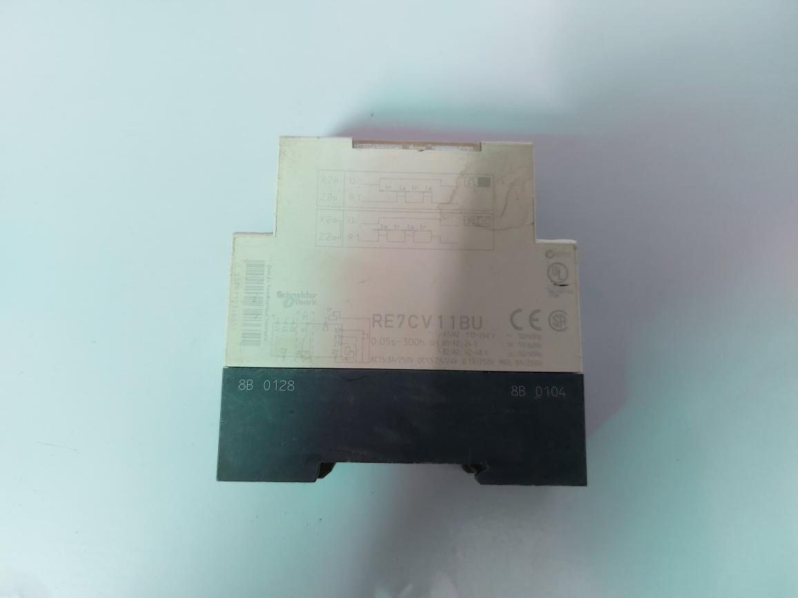 TELEMECANIQUE RE7CV11BU TIME RELAY