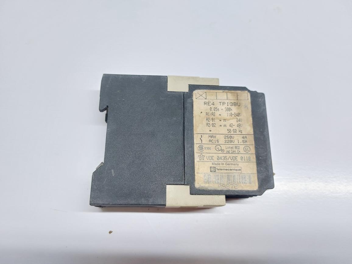 TELEMECANIQUE RE4 TP13BU TIME DELAY RELAY