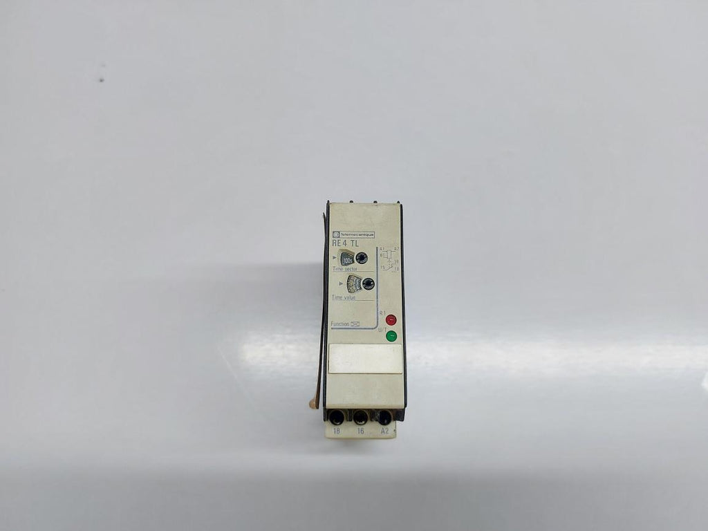 TELEMECANIQUE RE4 TL11BU TIME DELAY RELAY