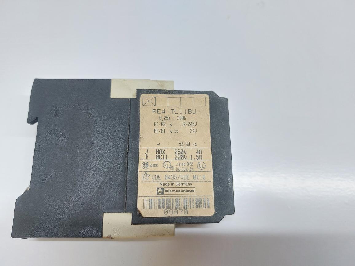 TELEMECANIQUE RE4 TL11BU TIME DELAY RELAY