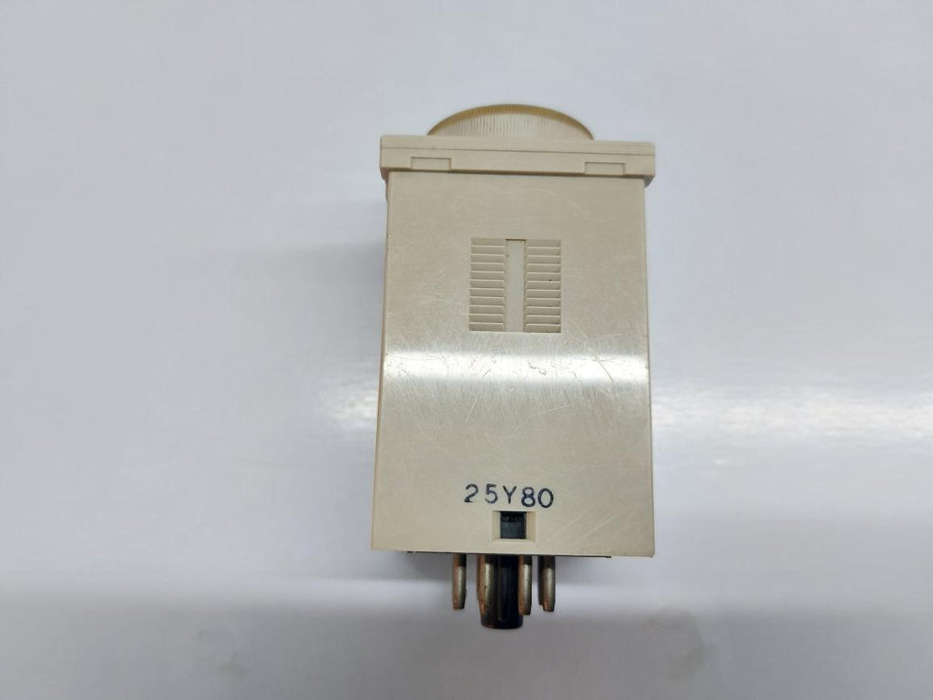 OMRON H3BA-8H-305 TIMER