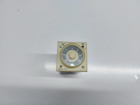 OMRON H3CR-A8EL TIMER