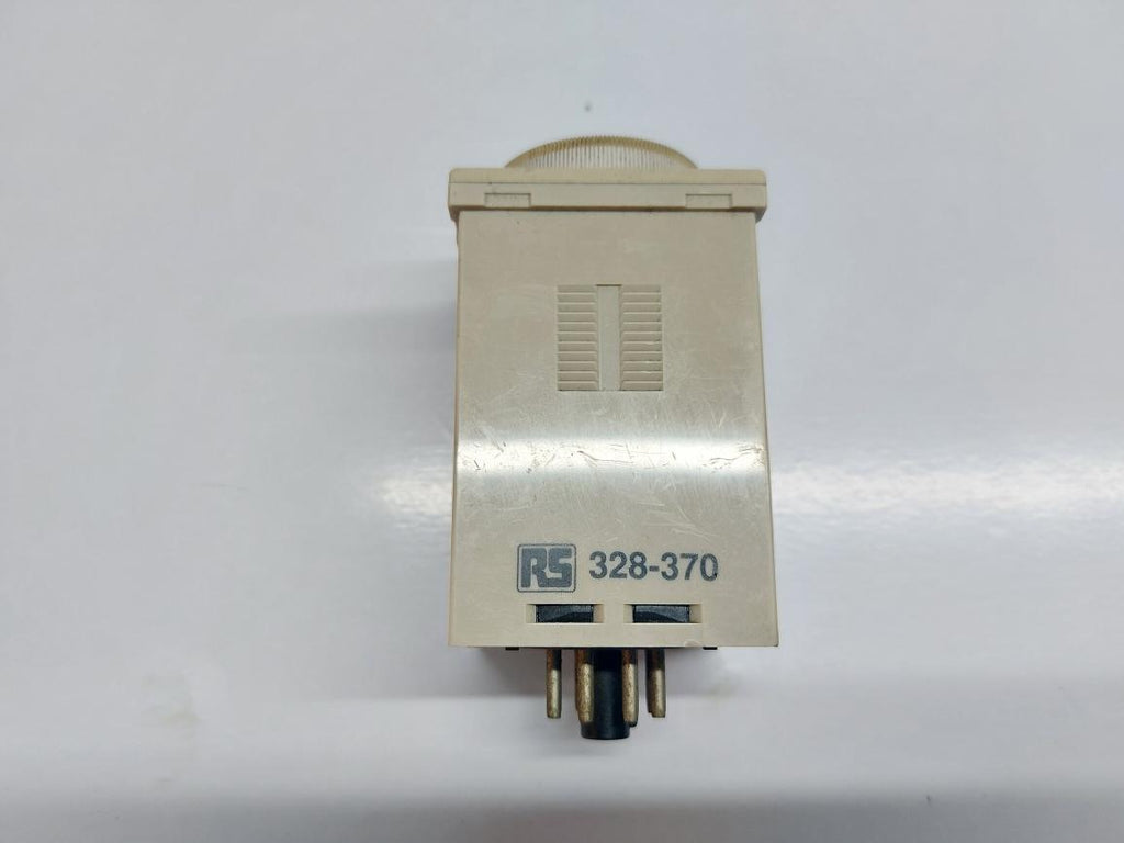 OMRON H3CR-A8EL TIMER