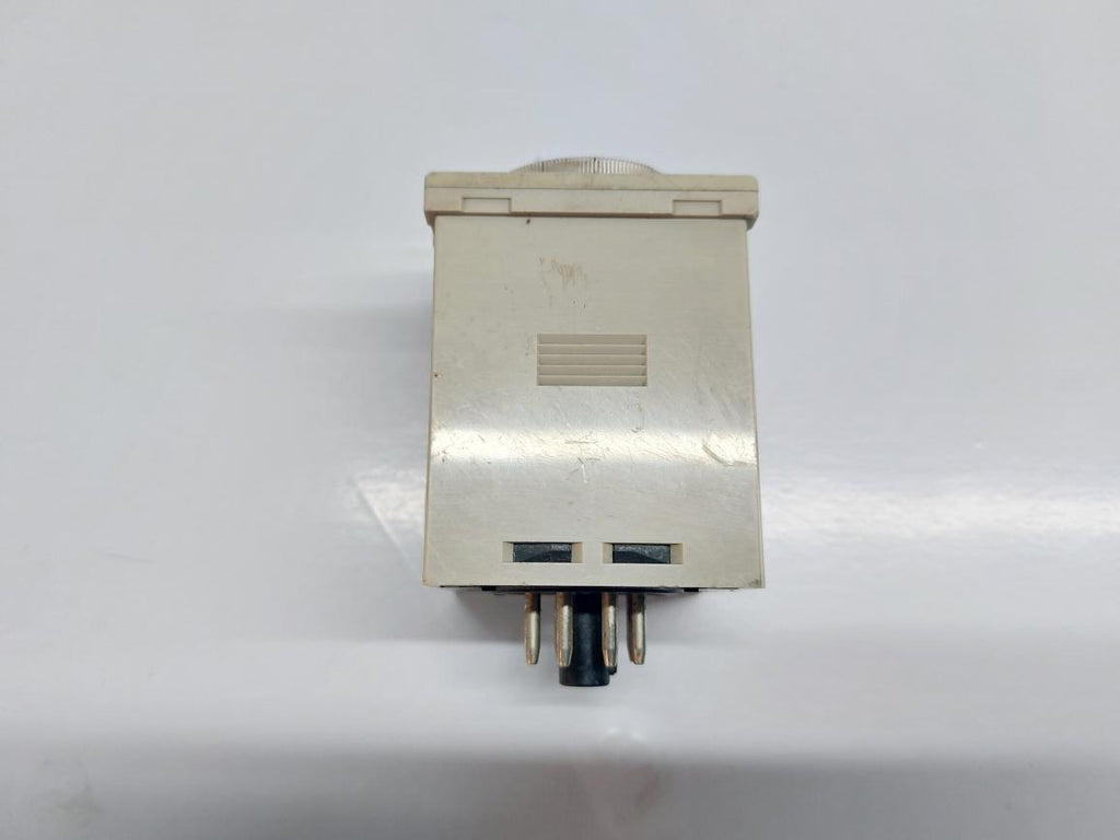 OMRON H3CR-F8 TWIN TIMER (4)